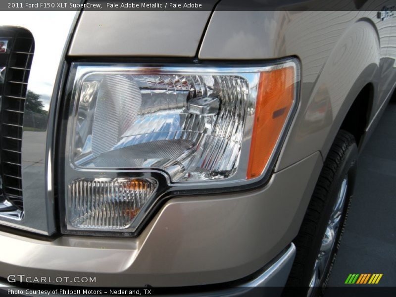 Pale Adobe Metallic / Pale Adobe 2011 Ford F150 XLT SuperCrew