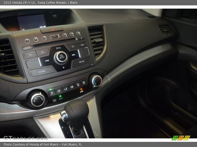 Kona Coffee Metallic / Black 2013 Honda CR-V LX