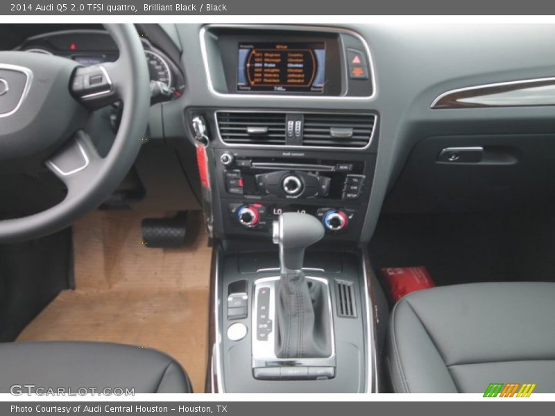 Brilliant Black / Black 2014 Audi Q5 2.0 TFSI quattro