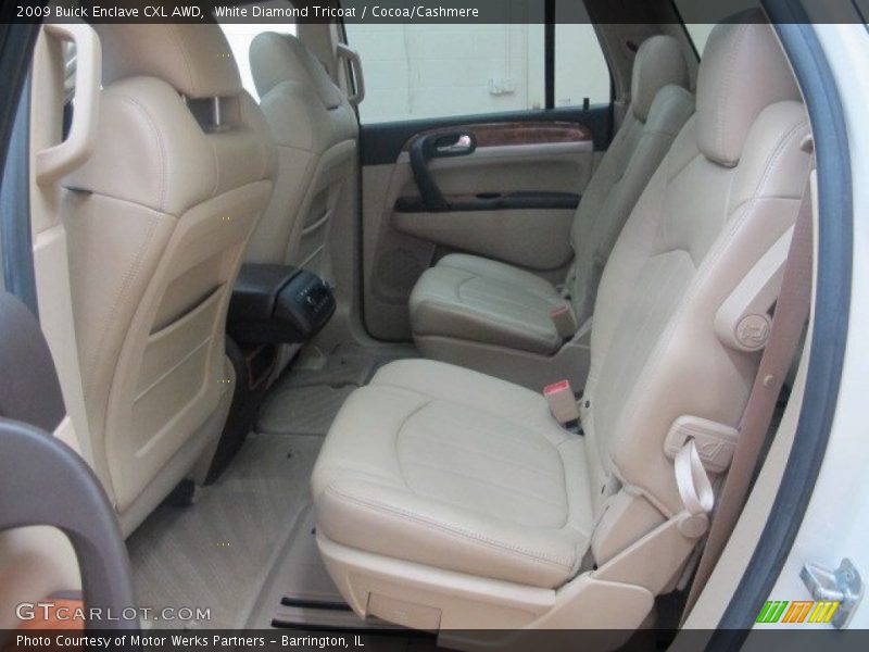 White Diamond Tricoat / Cocoa/Cashmere 2009 Buick Enclave CXL AWD