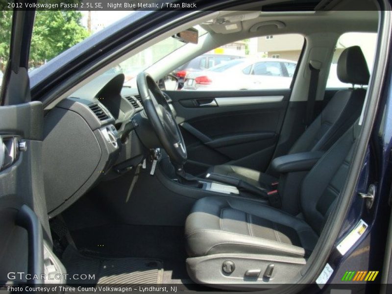 Night Blue Metallic / Titan Black 2012 Volkswagen Passat 2.5L SE