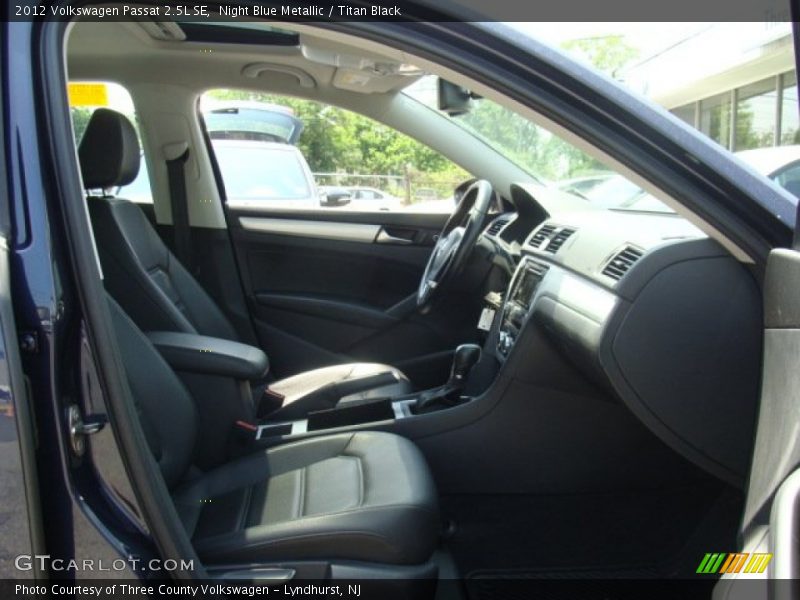 Night Blue Metallic / Titan Black 2012 Volkswagen Passat 2.5L SE