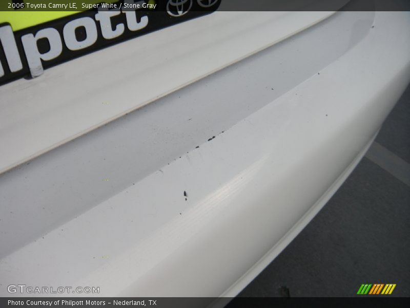 Super White / Stone Gray 2006 Toyota Camry LE