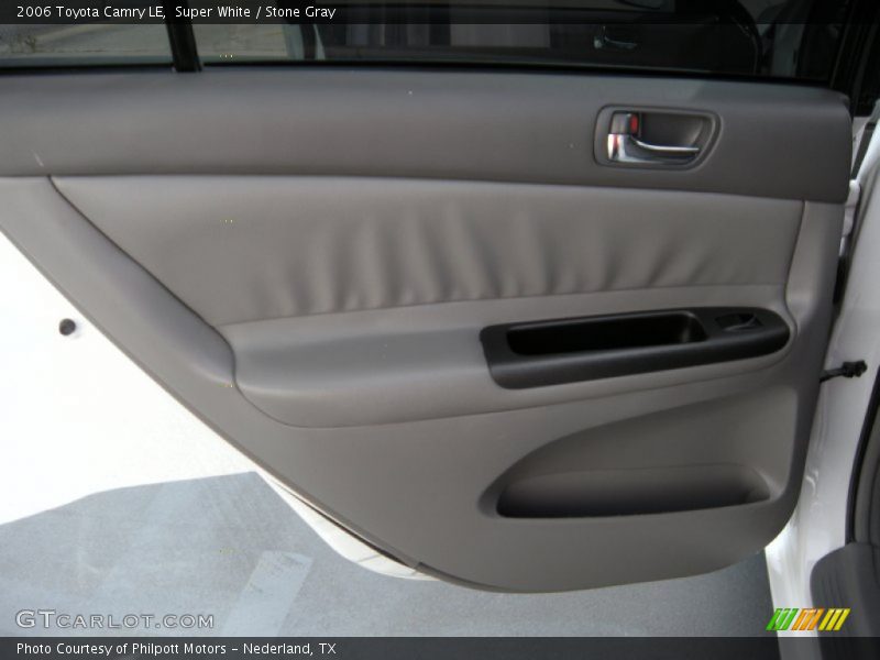 Super White / Stone Gray 2006 Toyota Camry LE