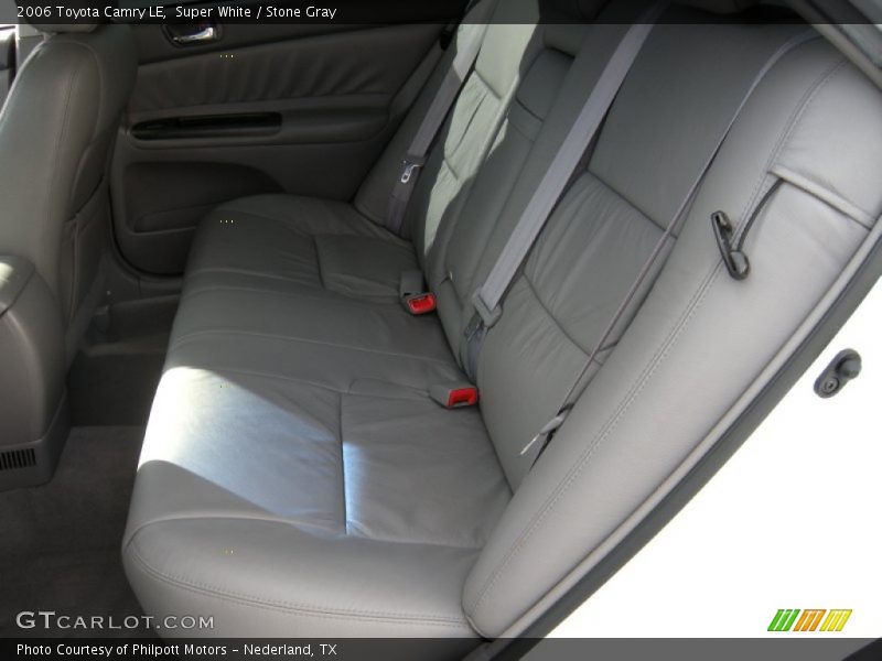 Super White / Stone Gray 2006 Toyota Camry LE