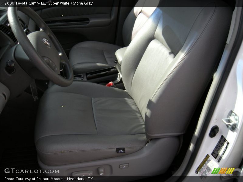 Super White / Stone Gray 2006 Toyota Camry LE