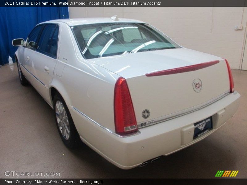 White Diamond Tricoat / Titanium/Dark Titanium Accents 2011 Cadillac DTS Premium