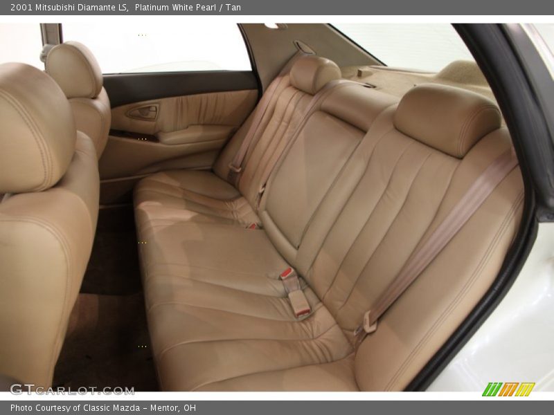 Platinum White Pearl / Tan 2001 Mitsubishi Diamante LS