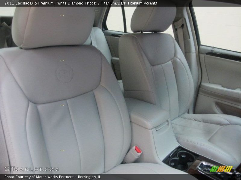 White Diamond Tricoat / Titanium/Dark Titanium Accents 2011 Cadillac DTS Premium