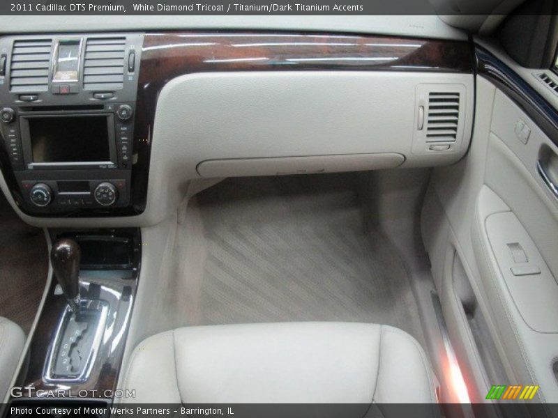 White Diamond Tricoat / Titanium/Dark Titanium Accents 2011 Cadillac DTS Premium