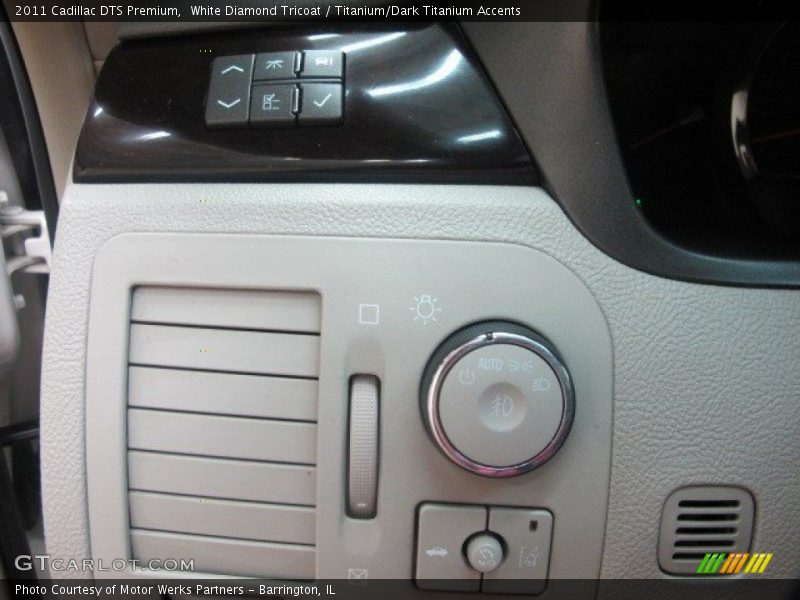 White Diamond Tricoat / Titanium/Dark Titanium Accents 2011 Cadillac DTS Premium