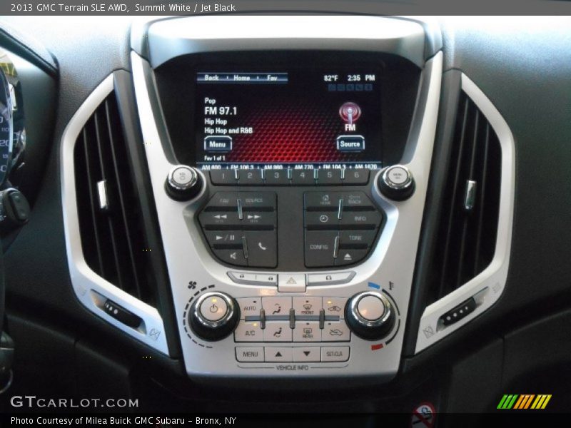 Controls of 2013 Terrain SLE AWD