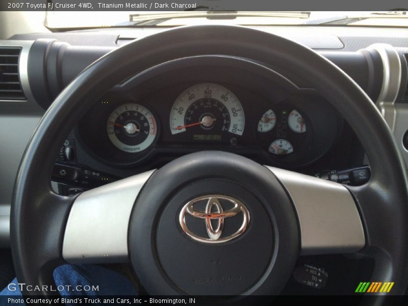 Titanium Metallic / Dark Charcoal 2007 Toyota FJ Cruiser 4WD