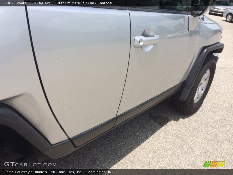 Titanium Metallic / Dark Charcoal 2007 Toyota FJ Cruiser 4WD