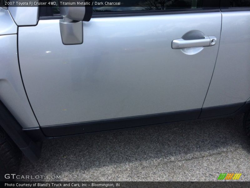 Titanium Metallic / Dark Charcoal 2007 Toyota FJ Cruiser 4WD