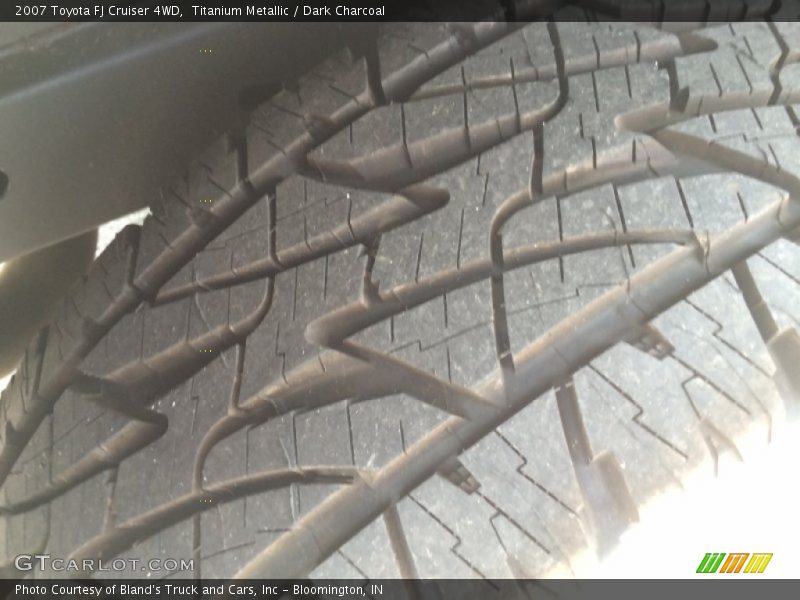 Titanium Metallic / Dark Charcoal 2007 Toyota FJ Cruiser 4WD