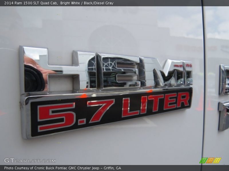 Bright White / Black/Diesel Gray 2014 Ram 1500 SLT Quad Cab