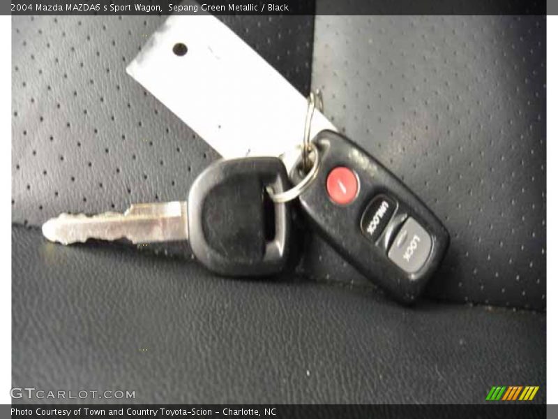 Sepang Green Metallic / Black 2004 Mazda MAZDA6 s Sport Wagon