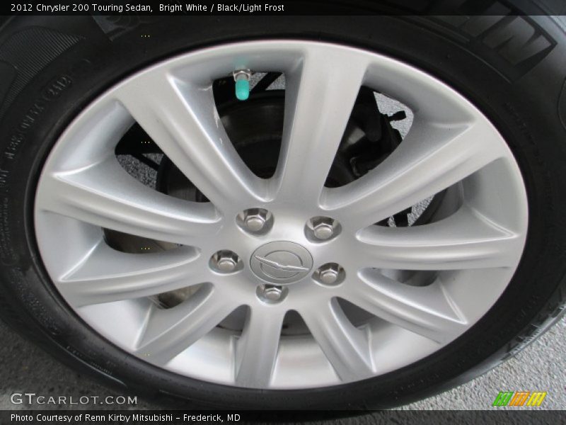 Bright White / Black/Light Frost 2012 Chrysler 200 Touring Sedan
