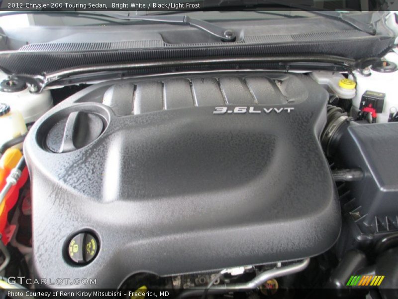 Bright White / Black/Light Frost 2012 Chrysler 200 Touring Sedan