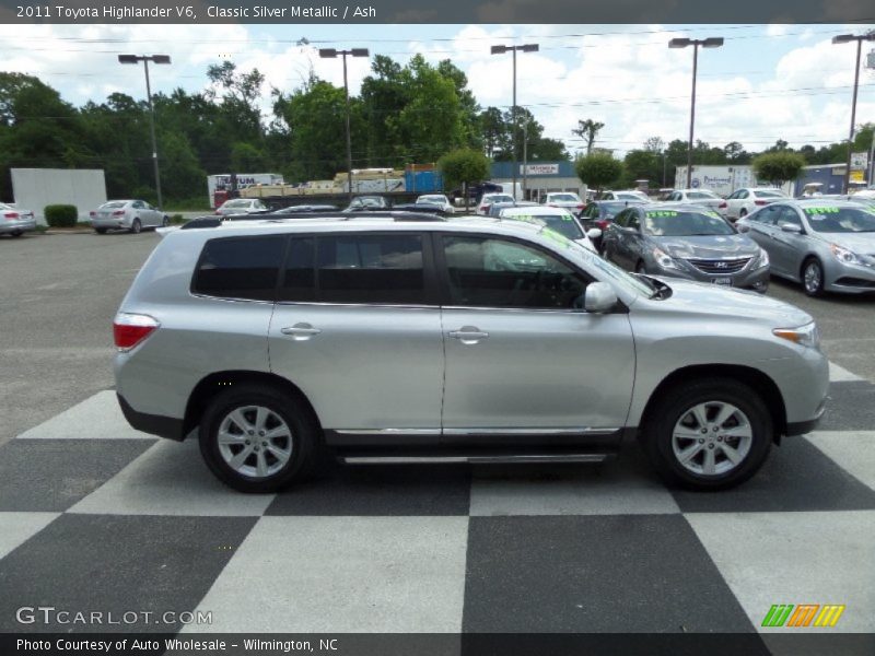 Classic Silver Metallic / Ash 2011 Toyota Highlander V6