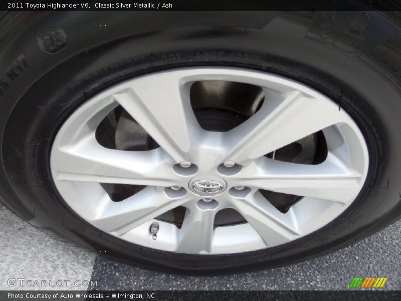 Classic Silver Metallic / Ash 2011 Toyota Highlander V6