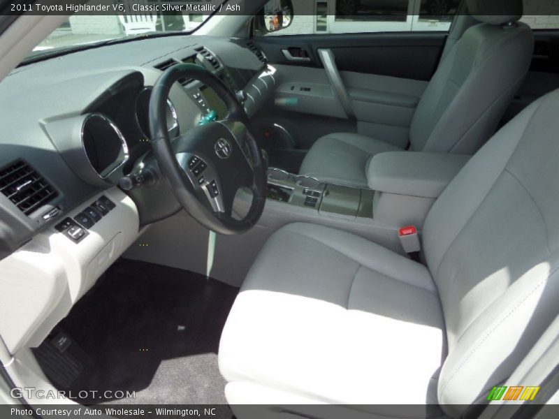 Classic Silver Metallic / Ash 2011 Toyota Highlander V6
