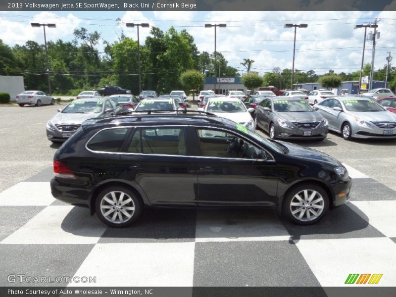 Black Uni / Cornsilk Beige 2013 Volkswagen Jetta SE SportWagen