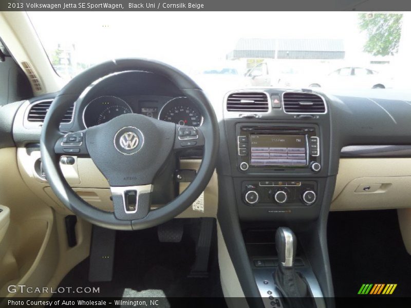Black Uni / Cornsilk Beige 2013 Volkswagen Jetta SE SportWagen