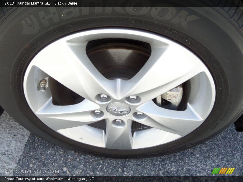 Black / Beige 2013 Hyundai Elantra GLS