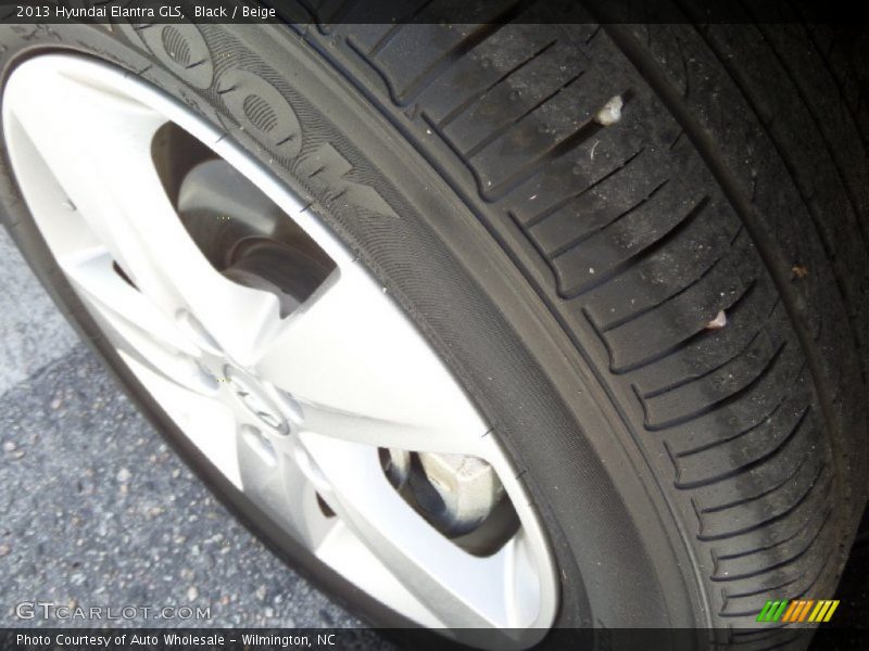 Black / Beige 2013 Hyundai Elantra GLS