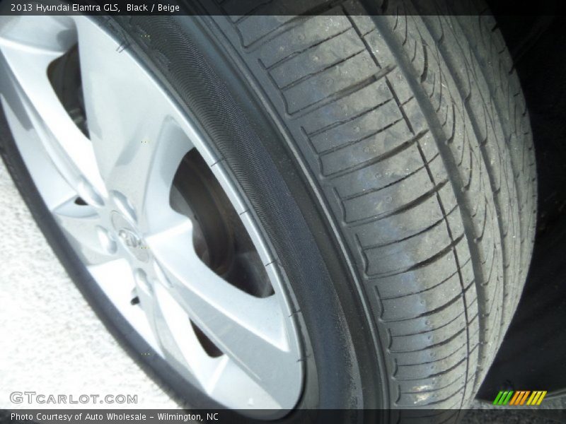 Black / Beige 2013 Hyundai Elantra GLS