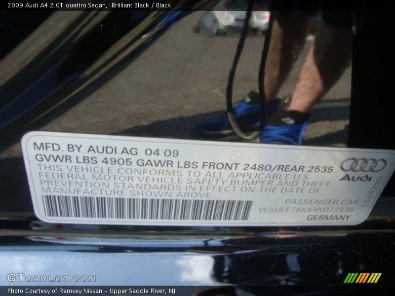 Brilliant Black / Black 2009 Audi A4 2.0T quattro Sedan