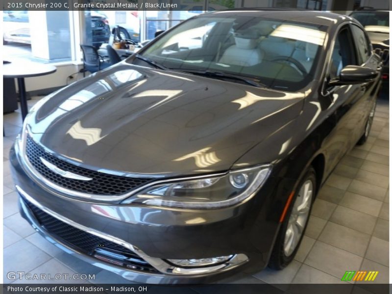 Granite Crystal Metallic / Black/Linen 2015 Chrysler 200 C