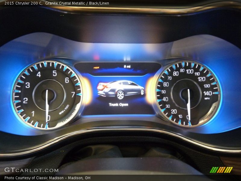 Granite Crystal Metallic / Black/Linen 2015 Chrysler 200 C