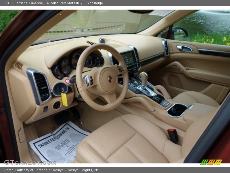 Auburn Red Metallic / Luxor Beige 2012 Porsche Cayenne