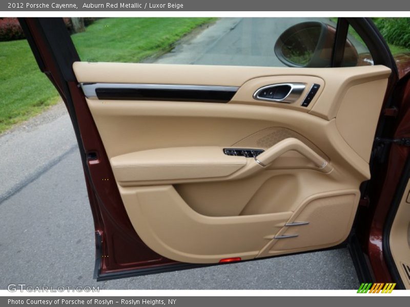 Auburn Red Metallic / Luxor Beige 2012 Porsche Cayenne