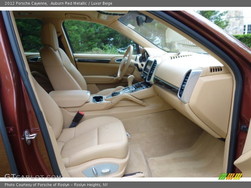 Auburn Red Metallic / Luxor Beige 2012 Porsche Cayenne