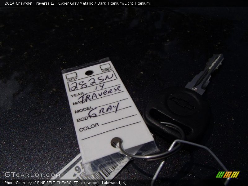 Cyber Grey Metallic / Dark Titanium/Light Titanium 2014 Chevrolet Traverse LS