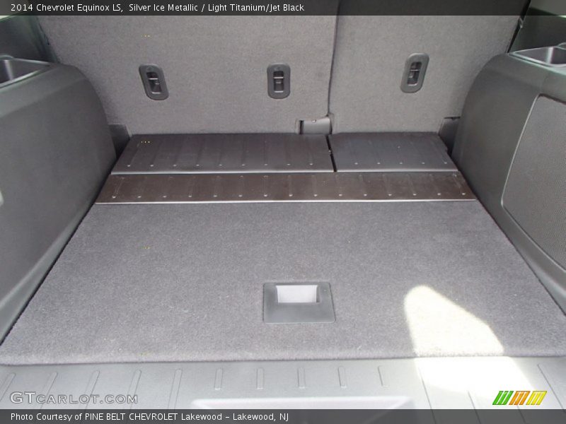 Silver Ice Metallic / Light Titanium/Jet Black 2014 Chevrolet Equinox LS