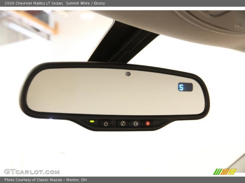 Summit White / Ebony 2009 Chevrolet Malibu LT Sedan