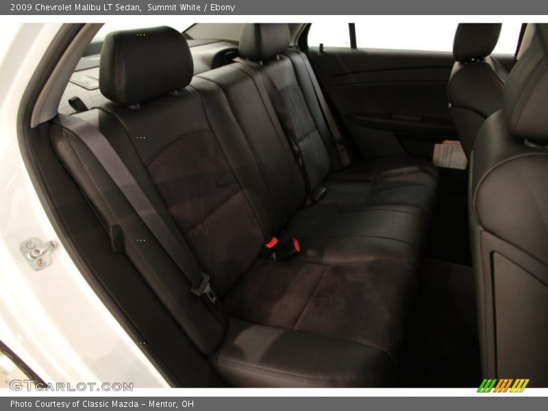 Summit White / Ebony 2009 Chevrolet Malibu LT Sedan