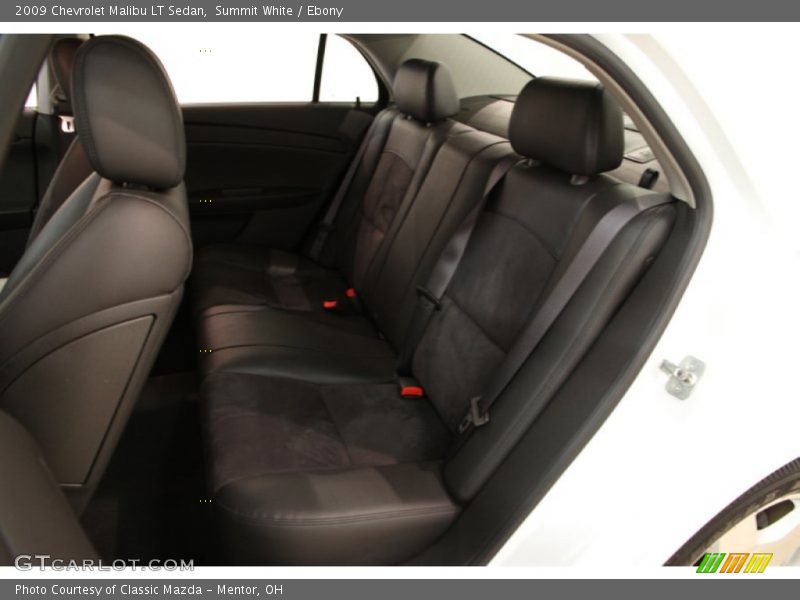 Summit White / Ebony 2009 Chevrolet Malibu LT Sedan