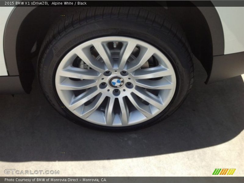 Alpine White / Black 2015 BMW X1 sDrive28i