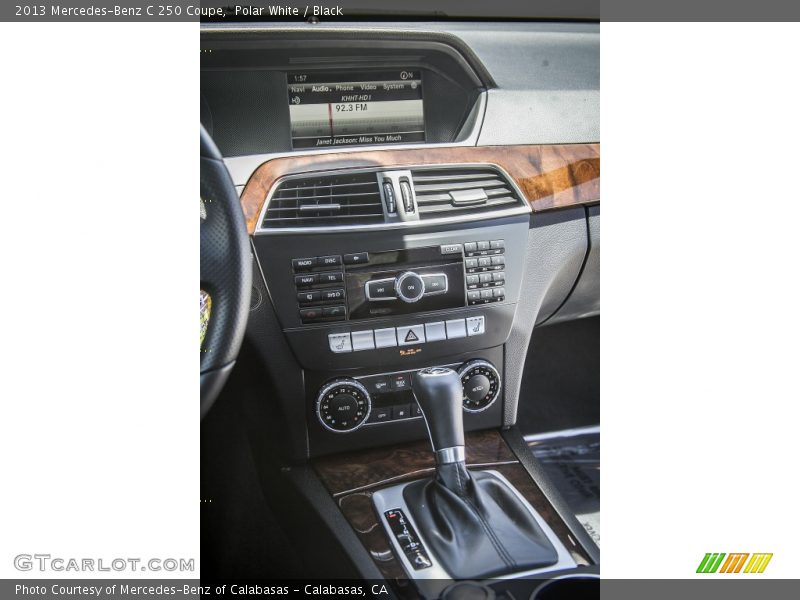 Polar White / Black 2013 Mercedes-Benz C 250 Coupe