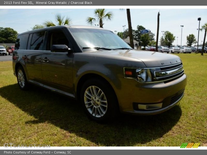 Mineral Gray Metallic / Charcoal Black 2013 Ford Flex SEL