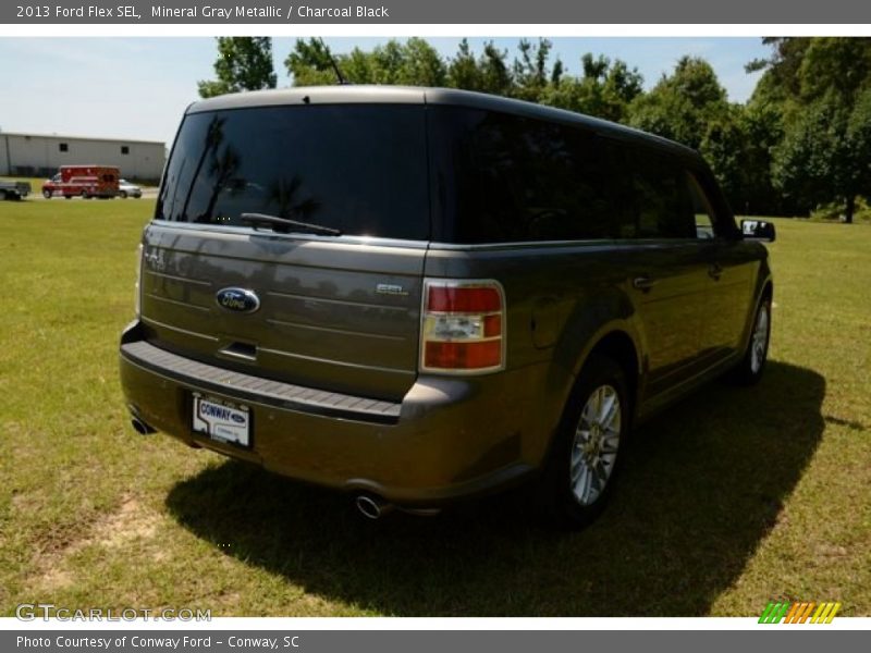 Mineral Gray Metallic / Charcoal Black 2013 Ford Flex SEL