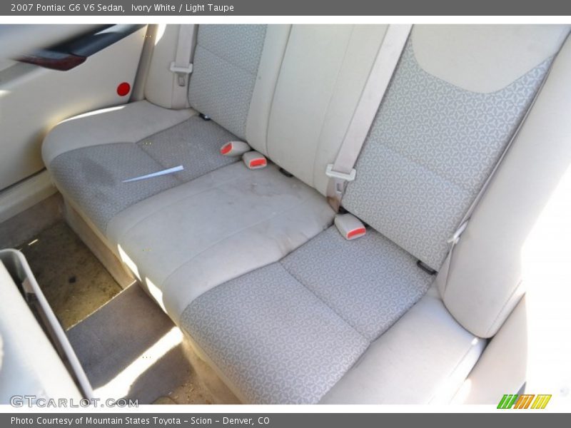 Ivory White / Light Taupe 2007 Pontiac G6 V6 Sedan