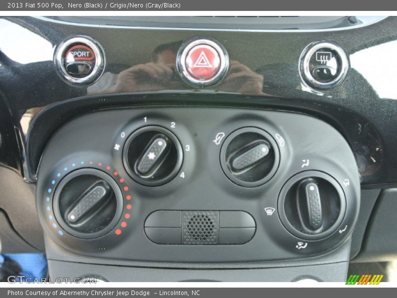 Nero (Black) / Grigio/Nero (Gray/Black) 2013 Fiat 500 Pop
