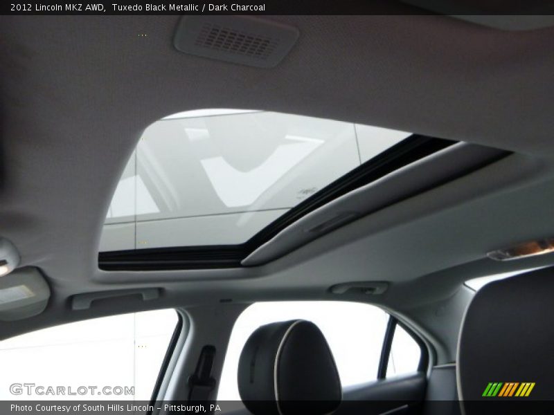 Tuxedo Black Metallic / Dark Charcoal 2012 Lincoln MKZ AWD